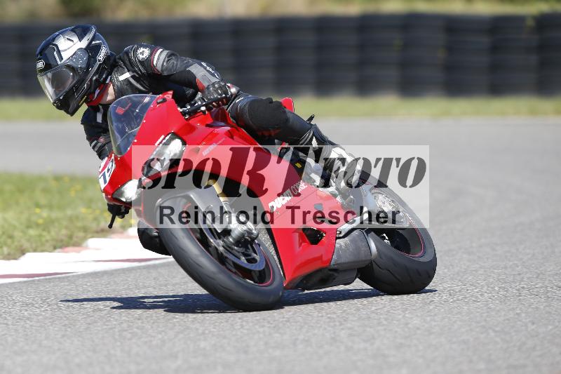 /48 25.08.2025 Cornu Master School ADR/gruen-vert/19